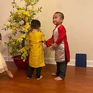 Meet your Posher, Nhung